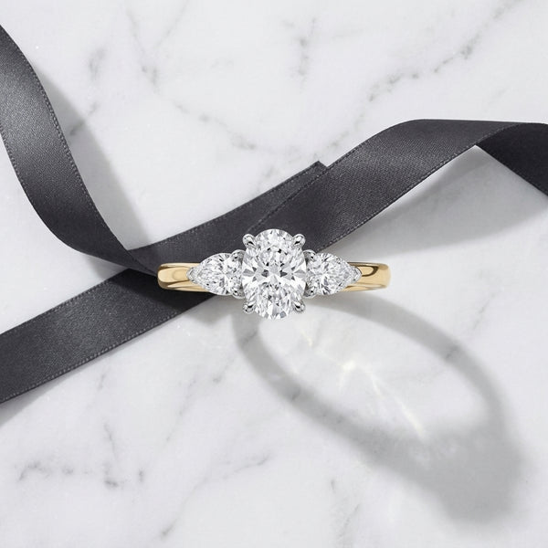 14kt Three-Stone Trilogy Ring