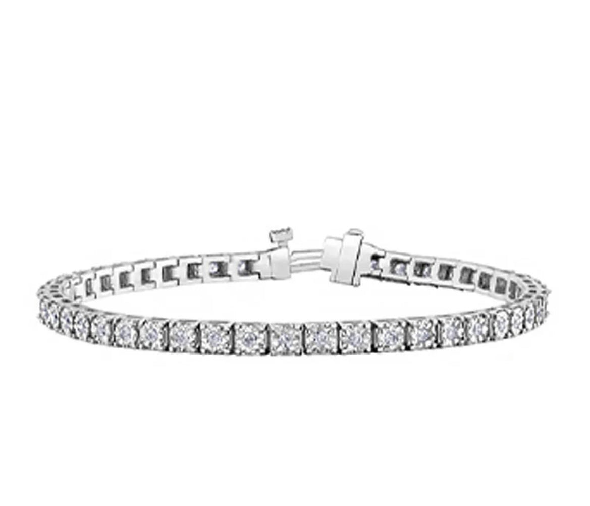 10kt White Gold Tennis Bracelet